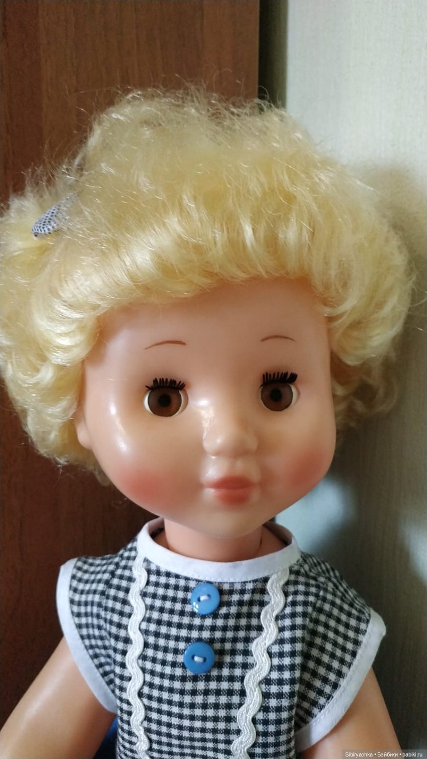 Очаровательная девочка Оленька из Ворошиловграда (фото 3)