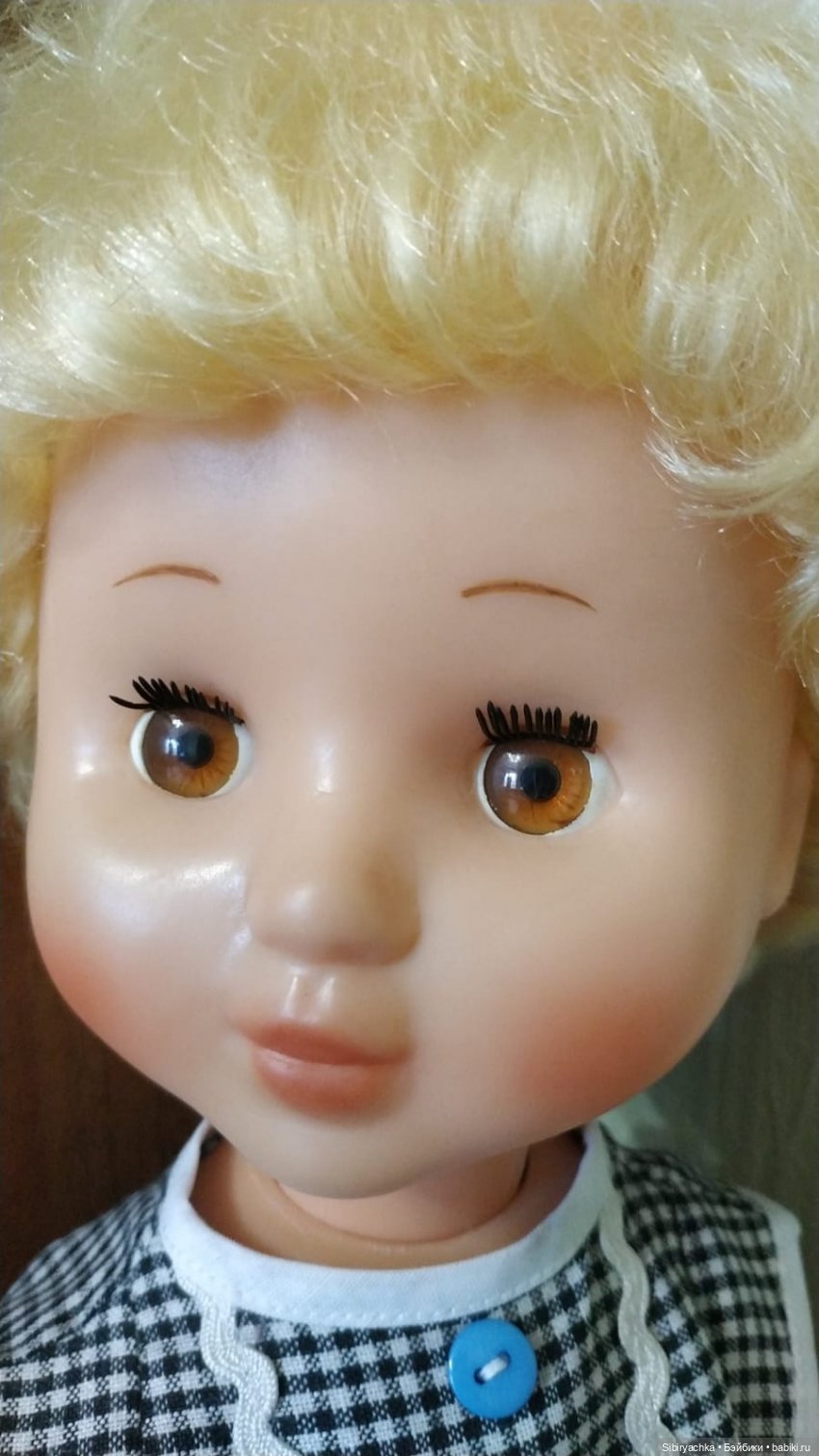 Очаровательная девочка Оленька из Ворошиловграда