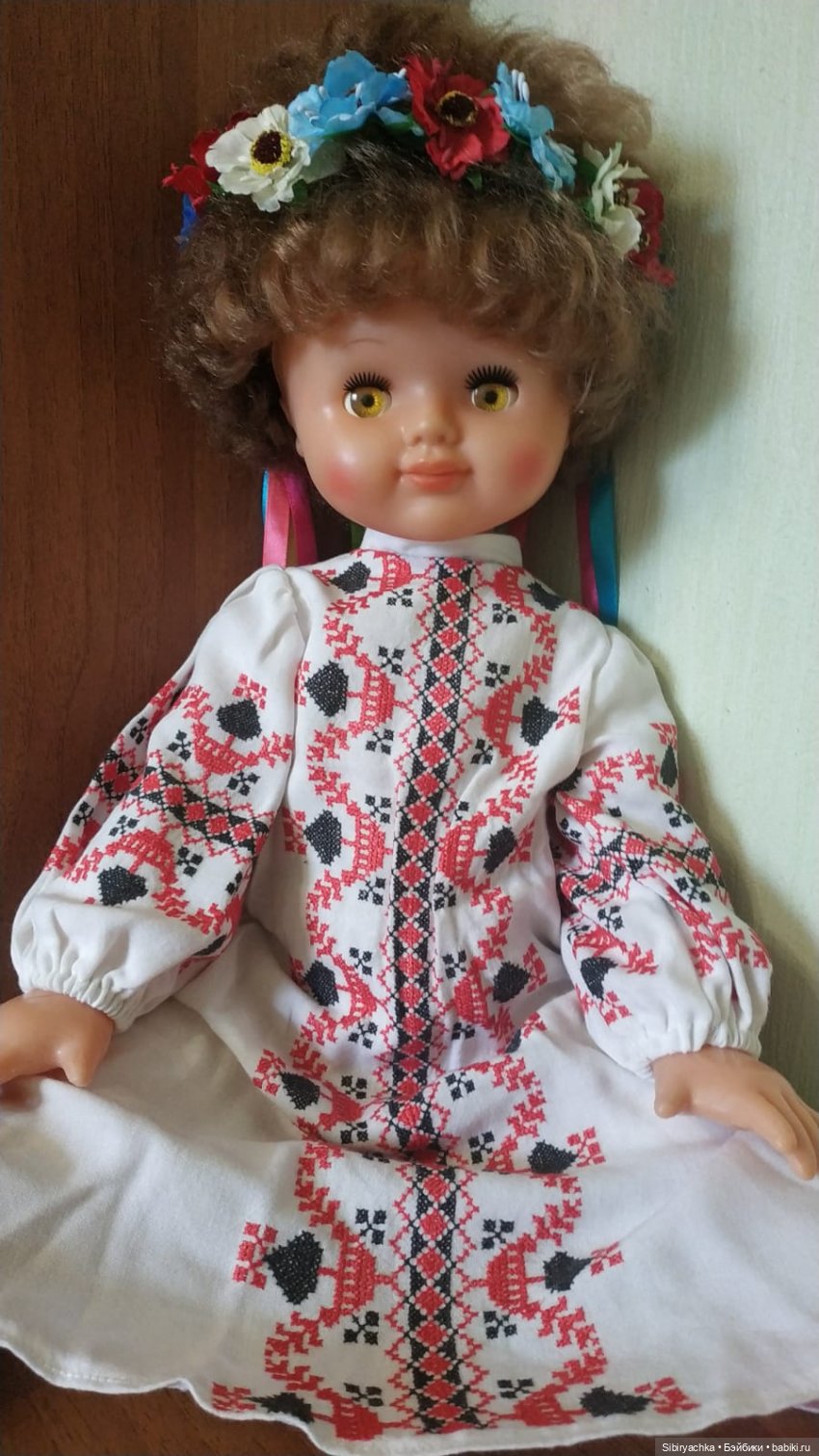 Лида в народном украинском костюме