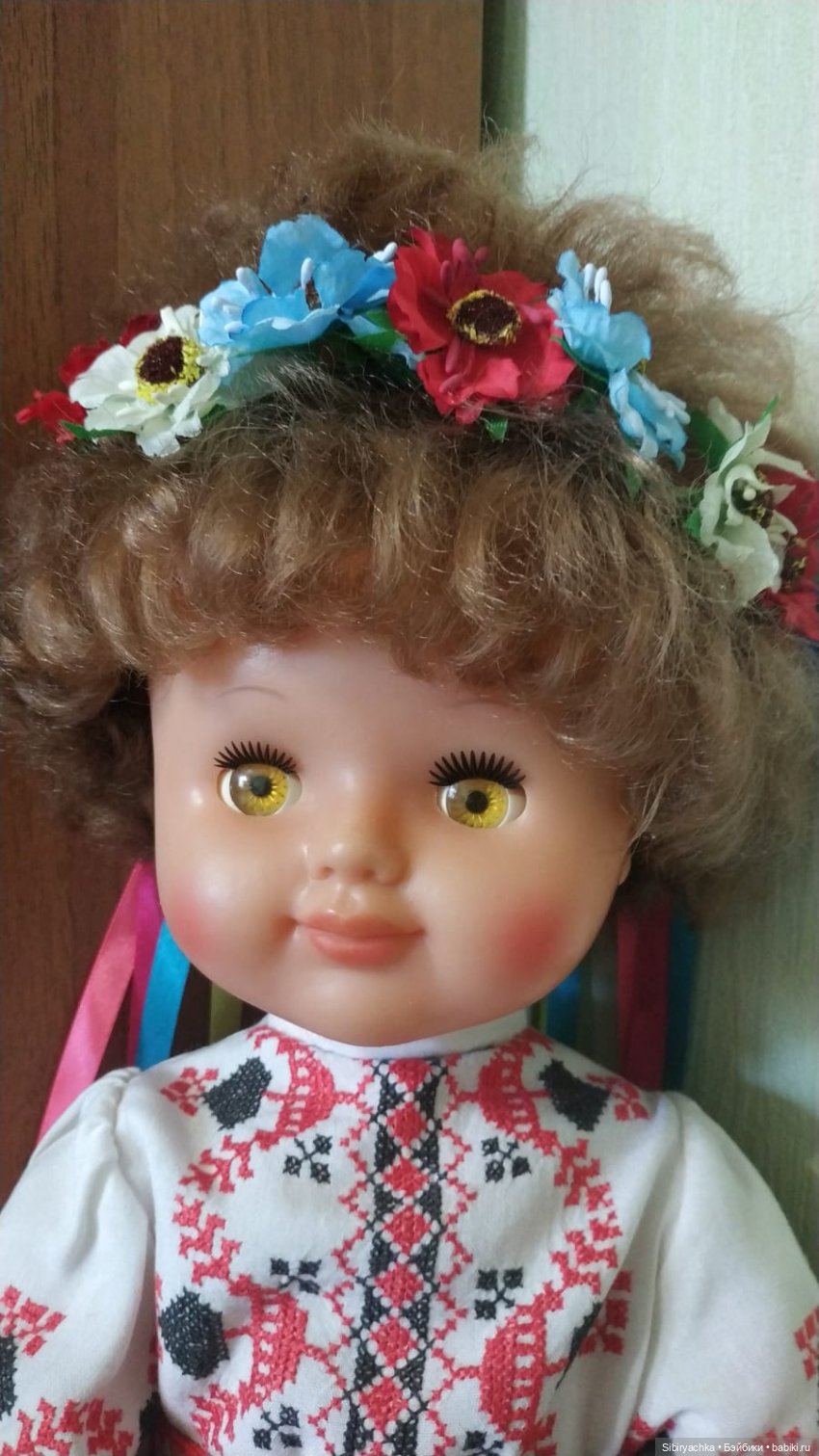 Лида в народном украинском костюме