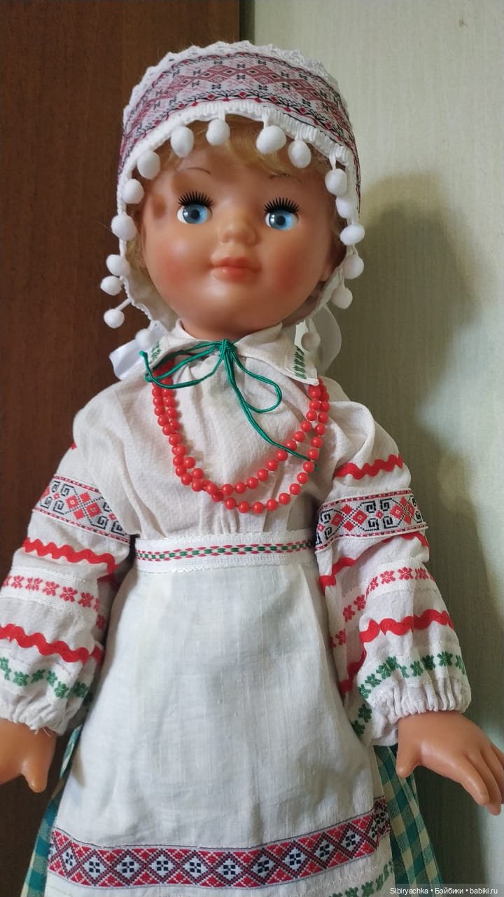 Женечка из Днепропетровска в белорусском народном костюме