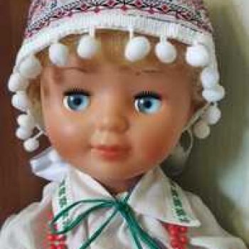 Женечка из Днепропетровска в белорусском народном костюме.