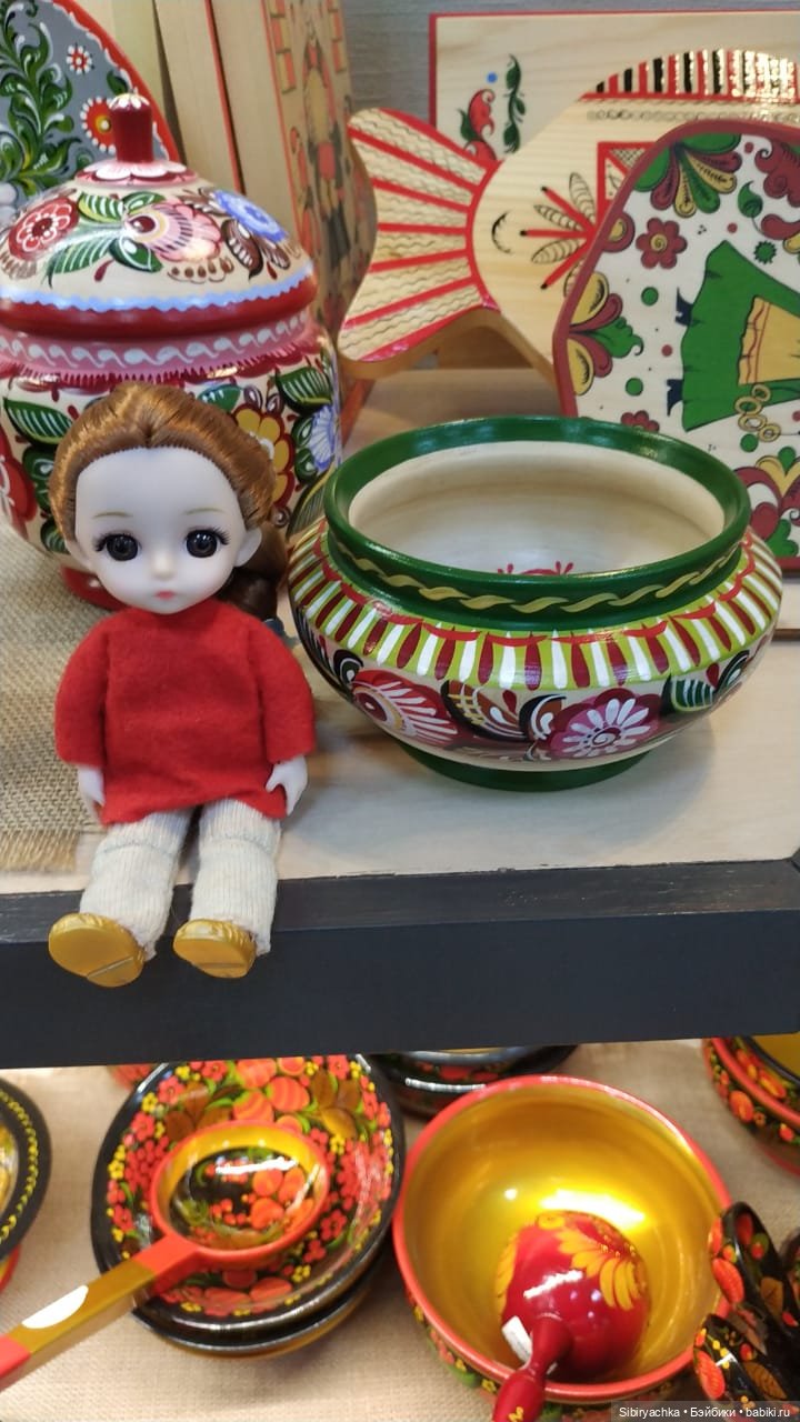 Глаша в сувенирной лавке — Игровые куклы разных производителей (Разное): редкие бренды (фото 10)