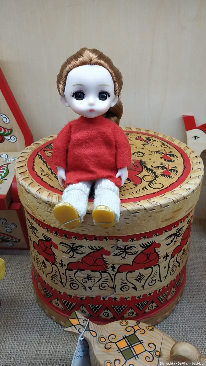 Глаша в сувенирной лавке — Игровые куклы разных производителей (Разное): редкие бренды (фото 6)
