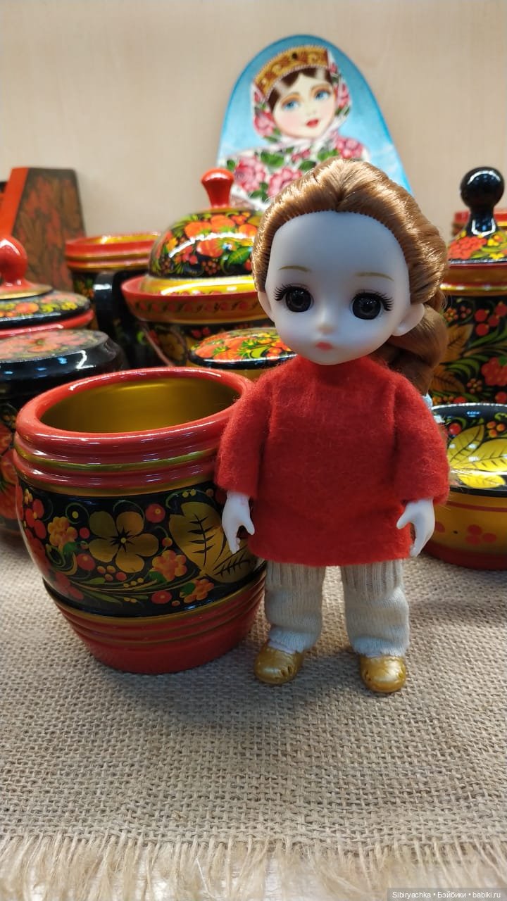 Глаша в сувенирной лавке — Игровые куклы разных производителей (Разное): редкие бренды