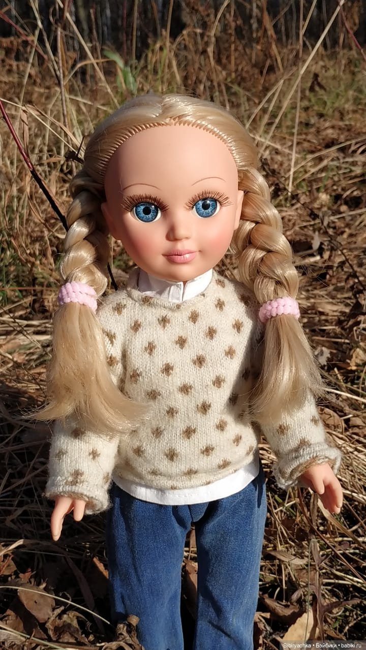 Настя в осеннем лесу — Российские куклы Весна