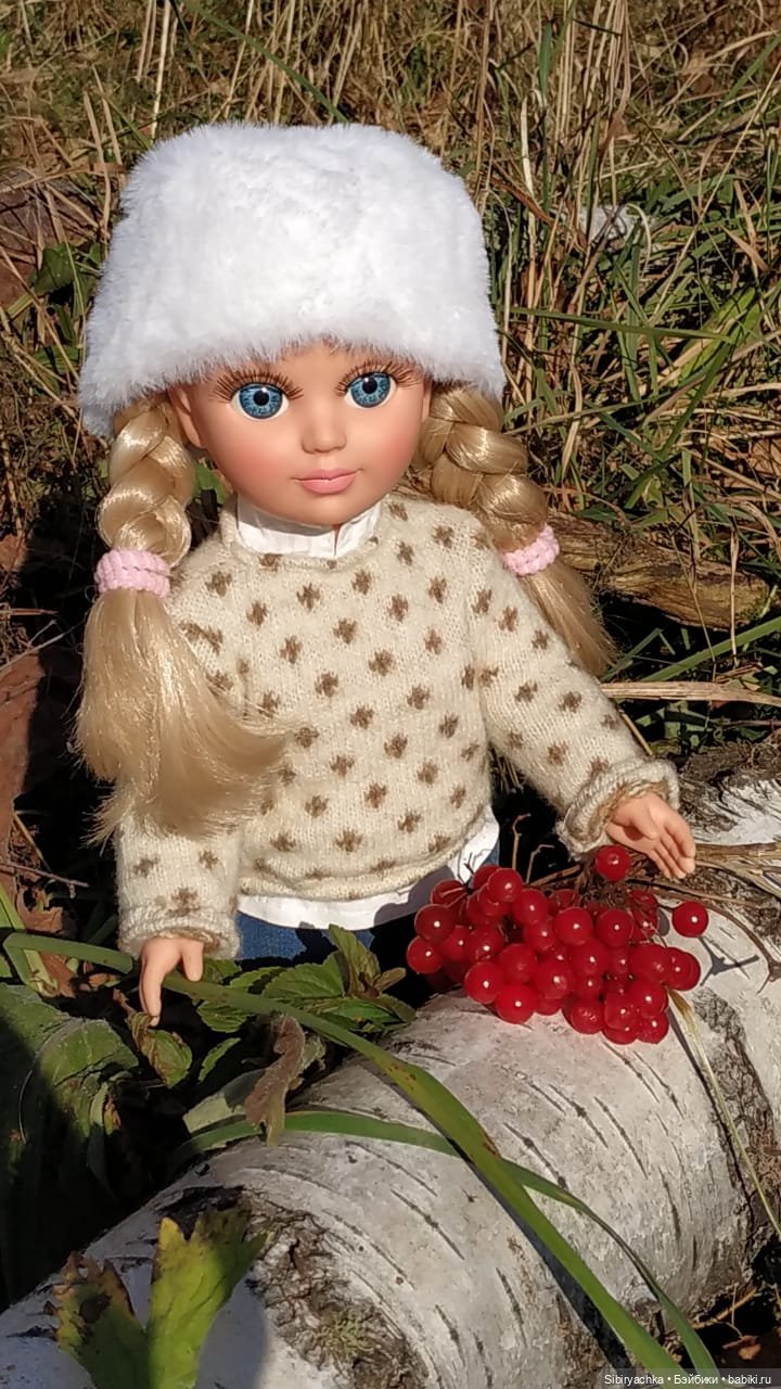 Настя в осеннем лесу — Российские куклы Весна