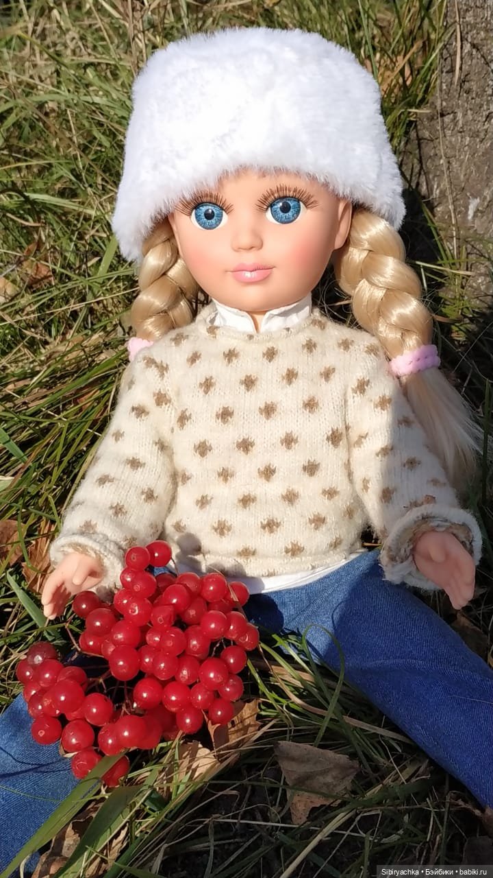 Настя в осеннем лесу — Российские куклы Весна