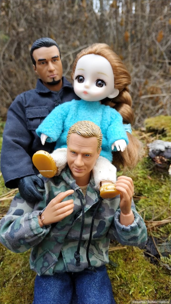 Прогулка дяди Лёни, его друзей и Глаши в лесу