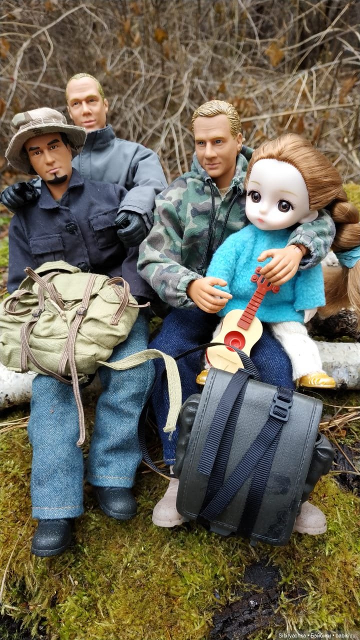 Прогулка дяди Лёни, его друзей и Глаши в лесу