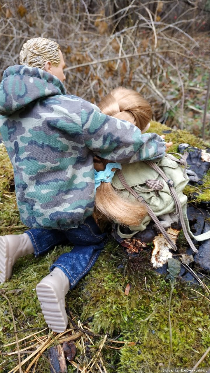 Прогулка дяди Лёни, его друзей и Глаши в лесу