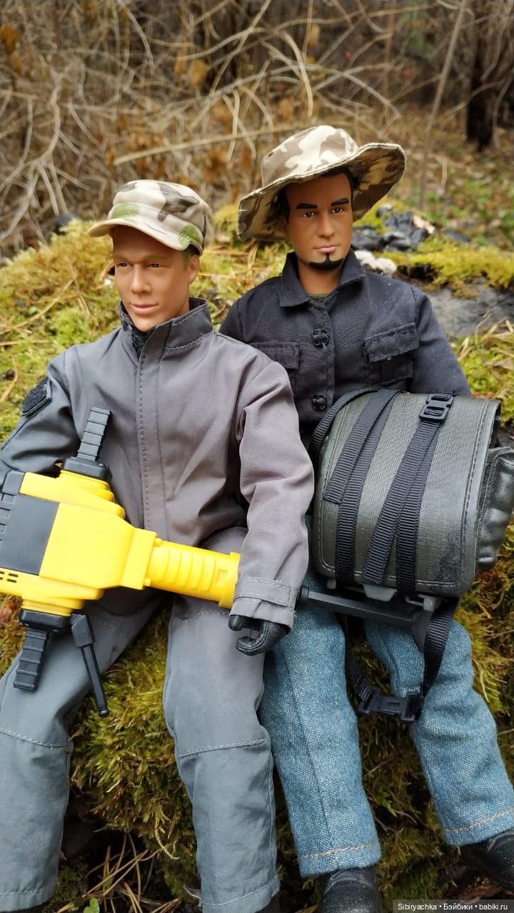 Прогулка дяди Лёни, его друзей и Глаши в лесу (фото 10)