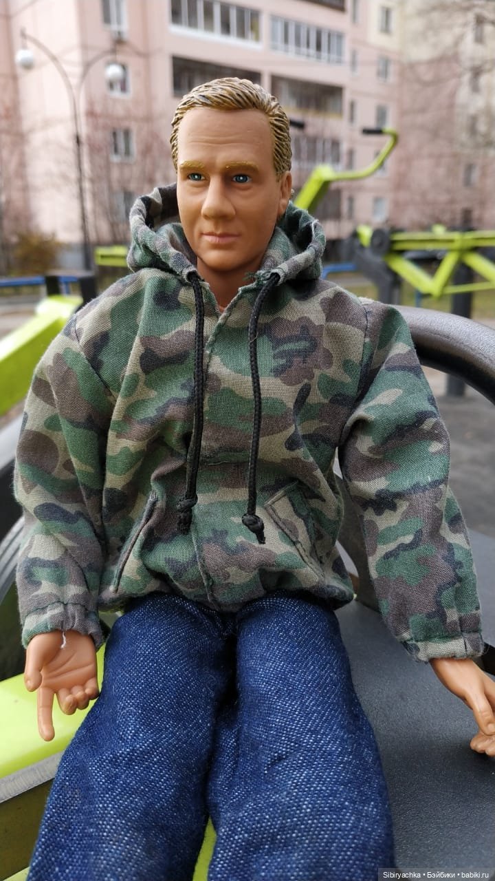 Дядя Лёня вышел подышать свежим воздухом (фото 2)