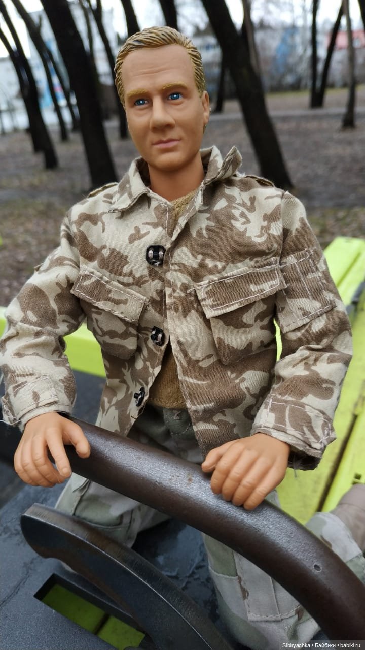 Как Леонид свой отпуск проводит