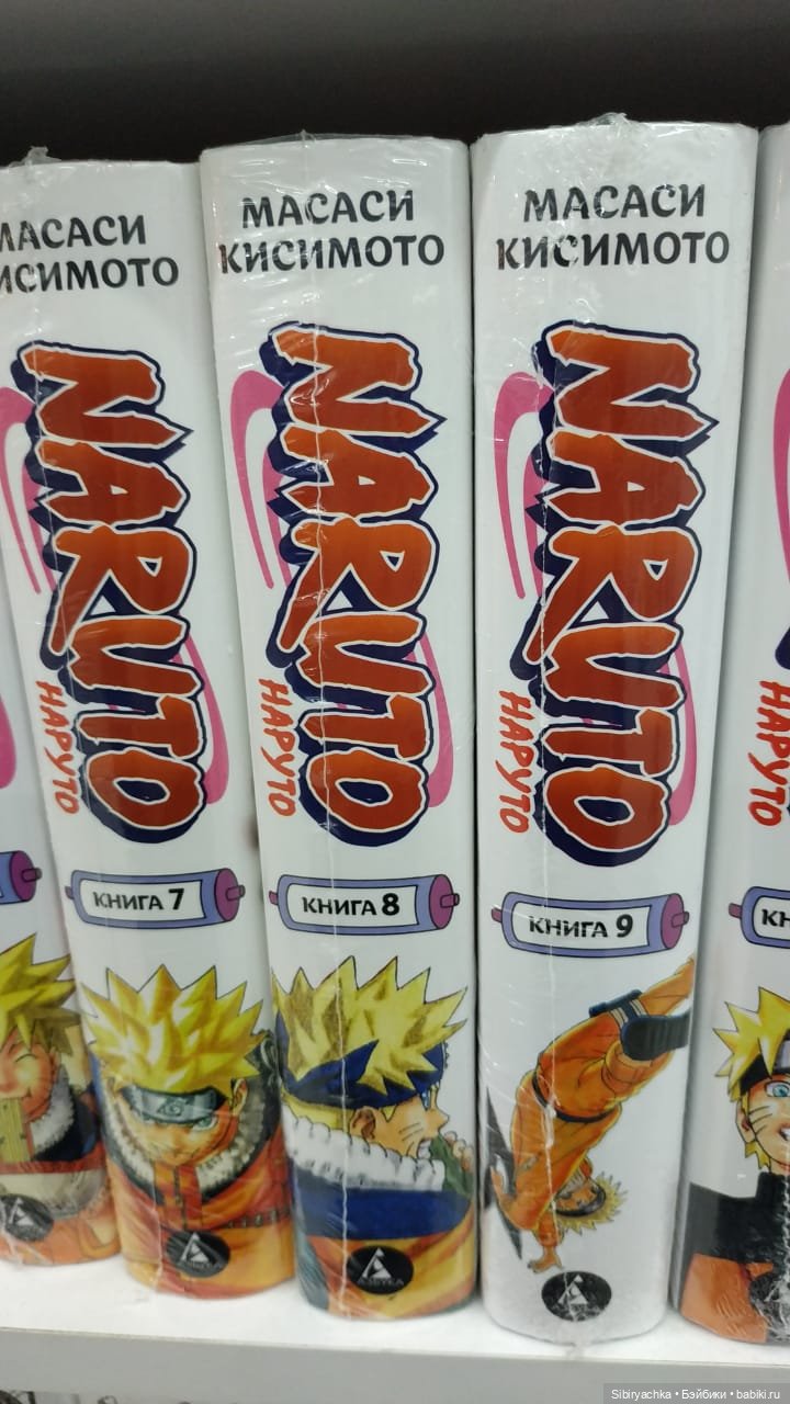 Глаша в отделе авторских подарков и настольных игр (фото 7)