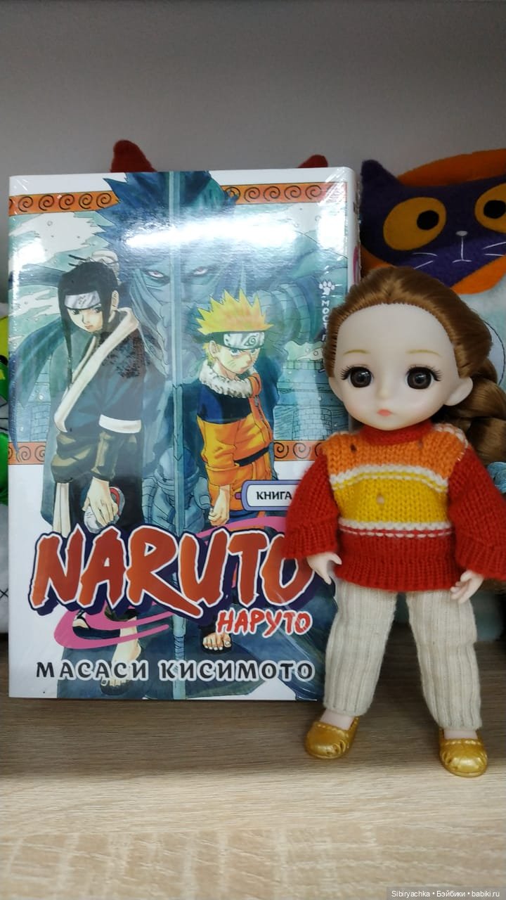 Глаша в отделе авторских подарков и настольных игр (фото 3)