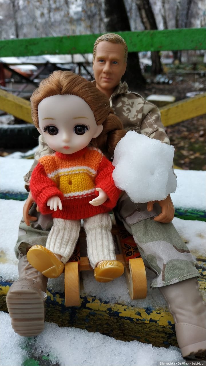 Леонид и Глаша радуются первому снегу (фото 8)