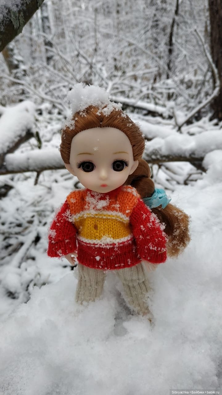 Глаша и Луша в любимом лесу