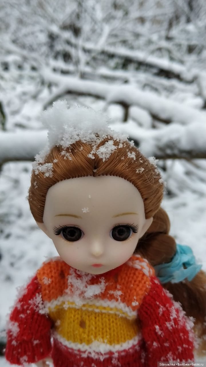 Глаша и Луша в любимом лесу