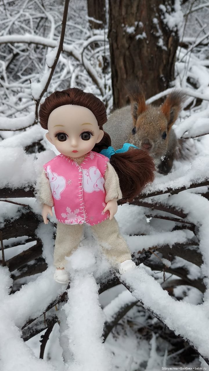 Глаша и Луша в любимом лесу (фото 6)