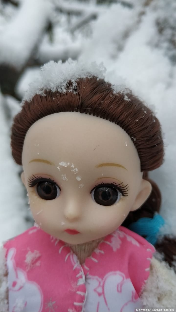 Глаша и Луша в любимом лесу