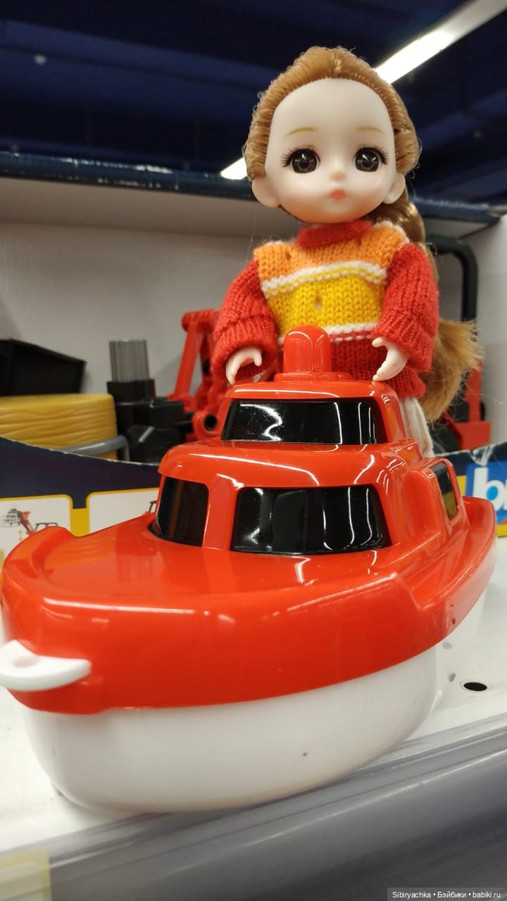 Глаша и техника в детском мире