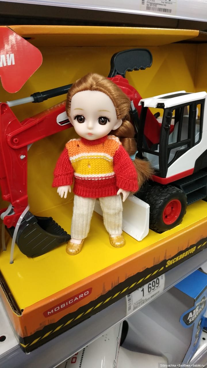 Глаша и техника в детском мире