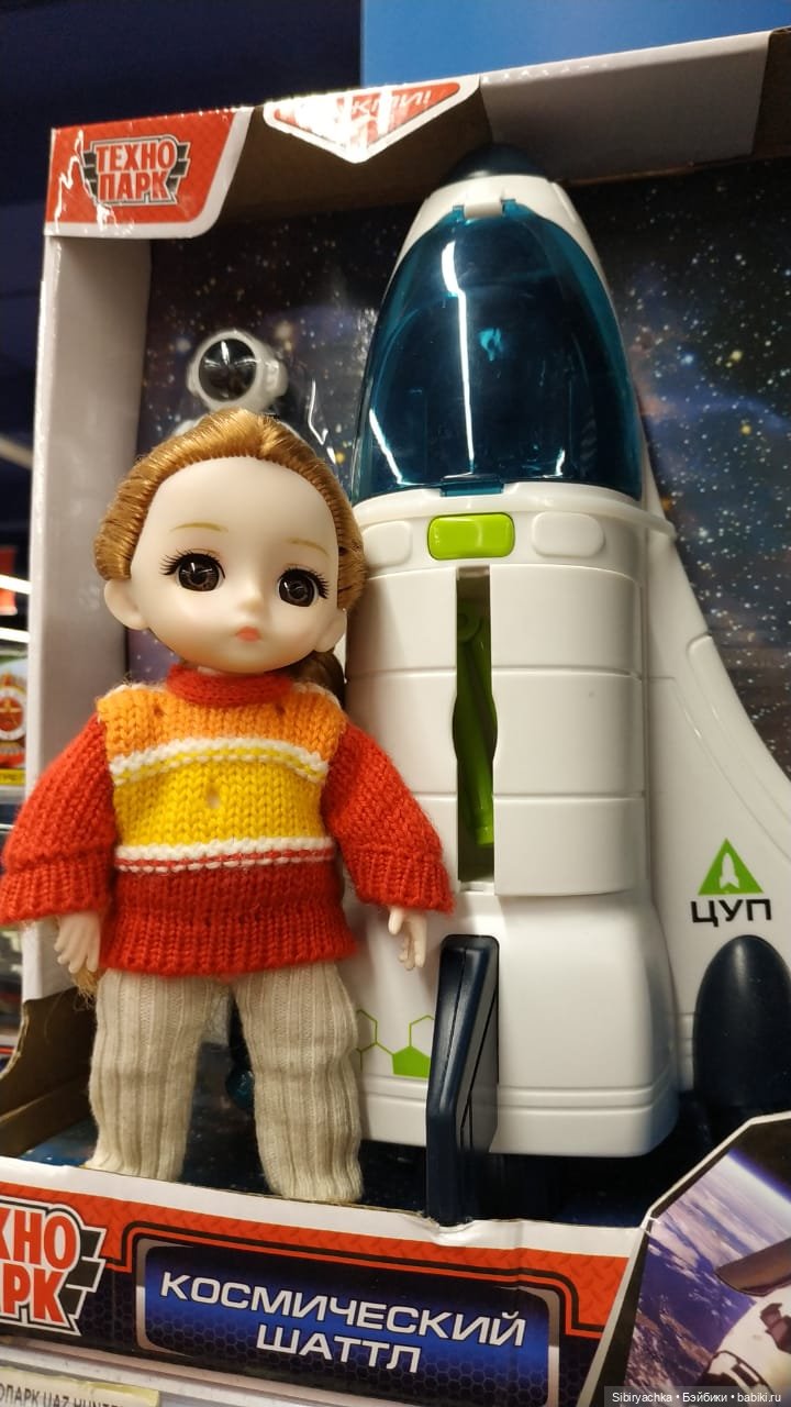 Глаша и техника в детском мире