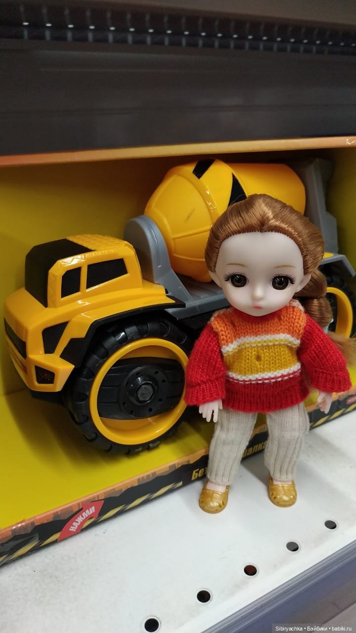 Глаша и техника в детском мире