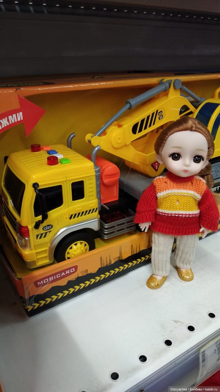 Глаша и техника в детском мире