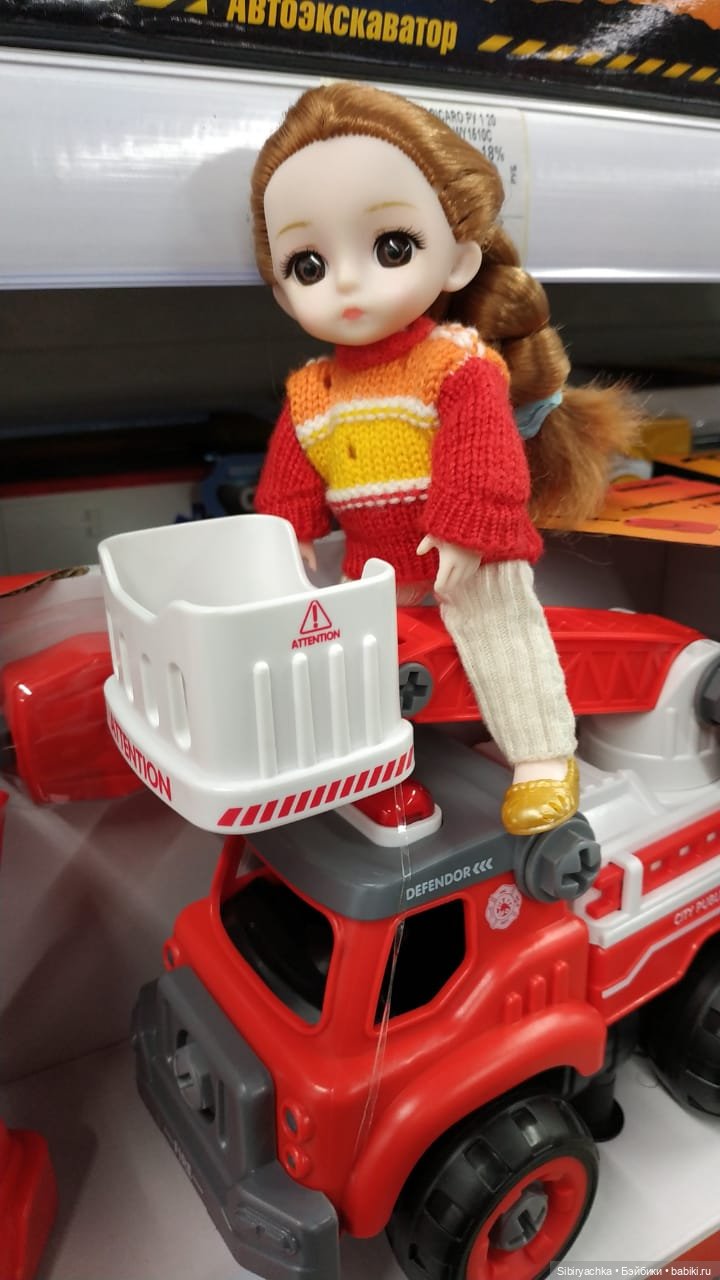 Глаша и техника в детском мире