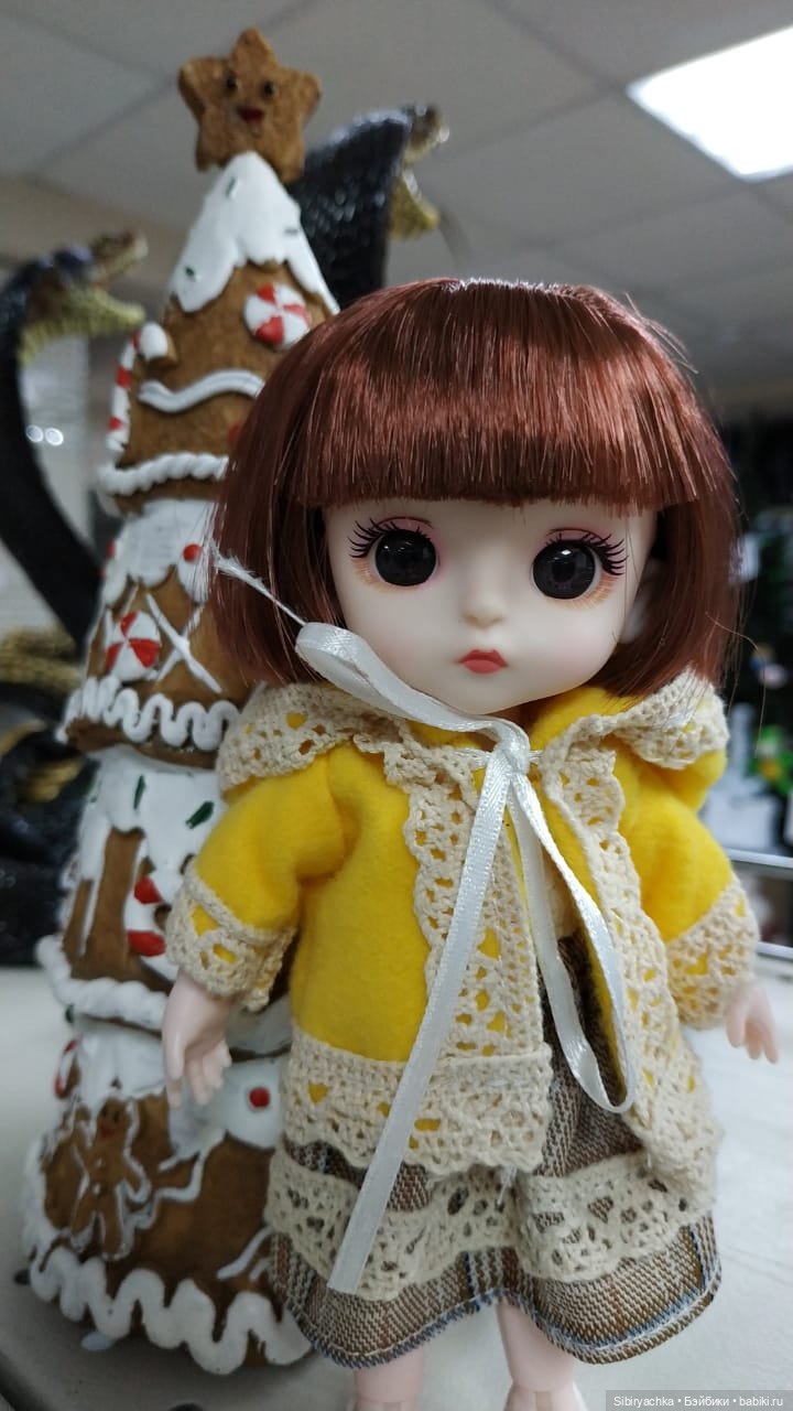 Новогодний ассортимент канцелярского магазина