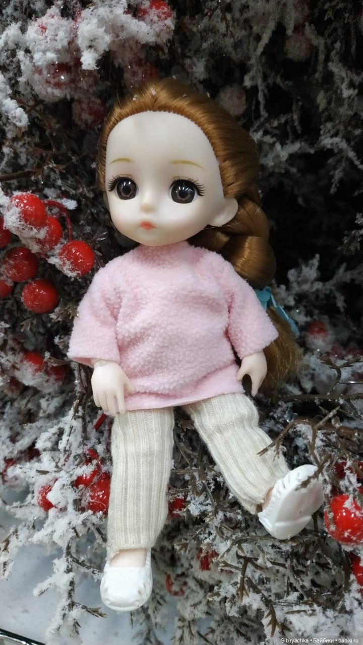 Новогодний ассортимент канцелярского магазина (фото 6)