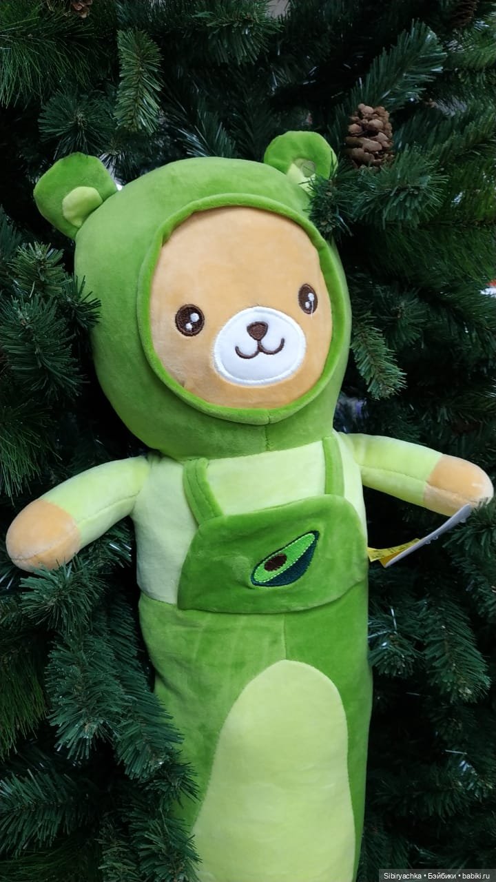 Новогодний ассортимент канцелярского магазина