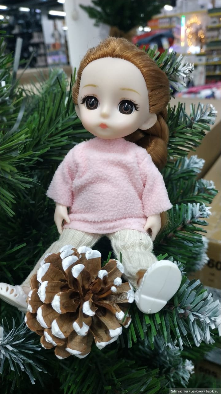 Новогодний ассортимент канцелярского магазина (фото 5)