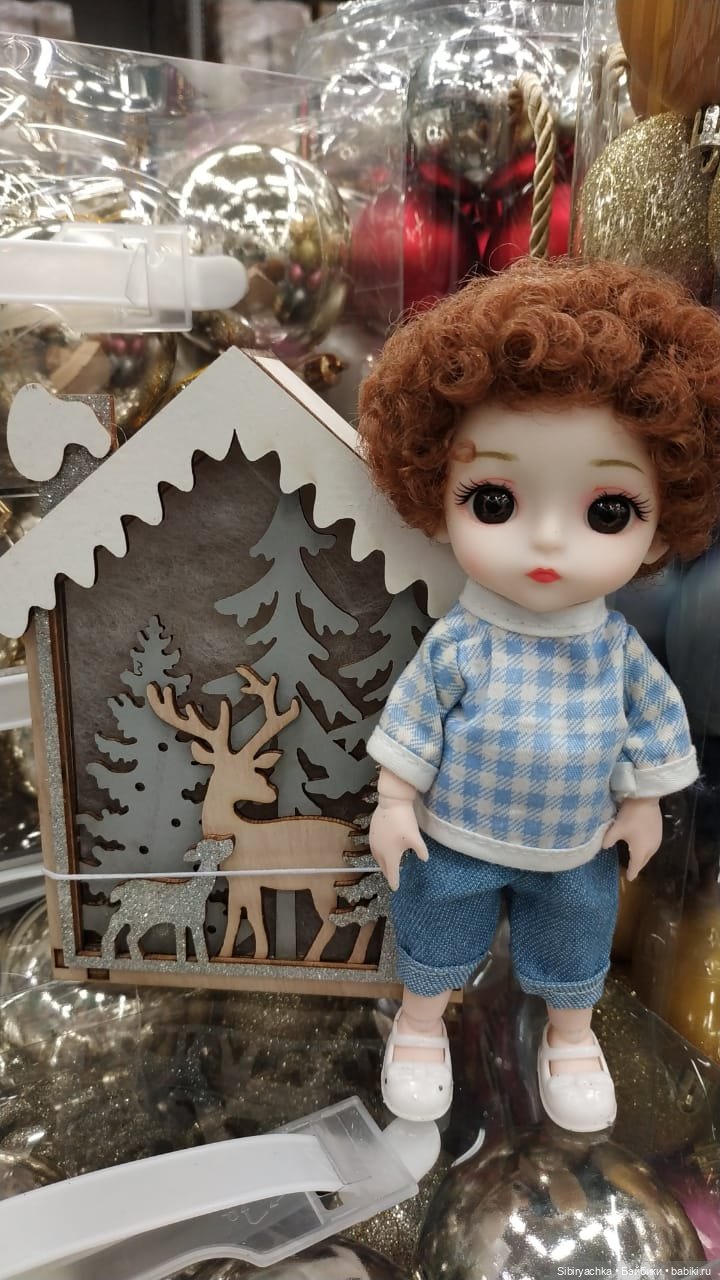 Василёк в новогоднем отделе в Ленте (фото 7)