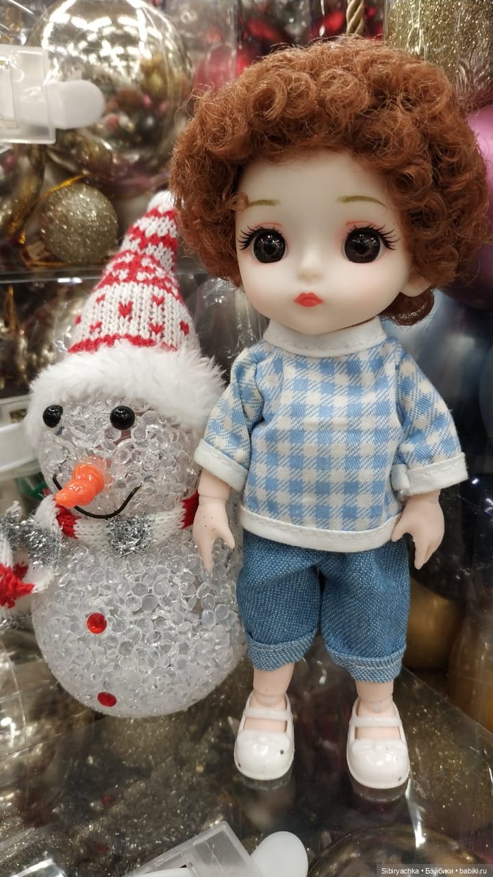 Василёк в новогоднем отделе в Ленте (фото 5)