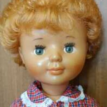 Девочка Женя из Днепропетровска.