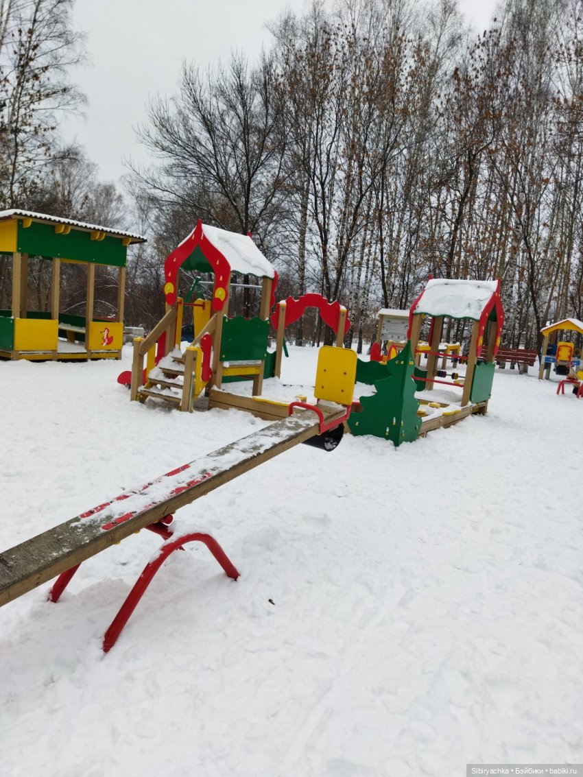 Андрейка на детской площадке (фото 8)