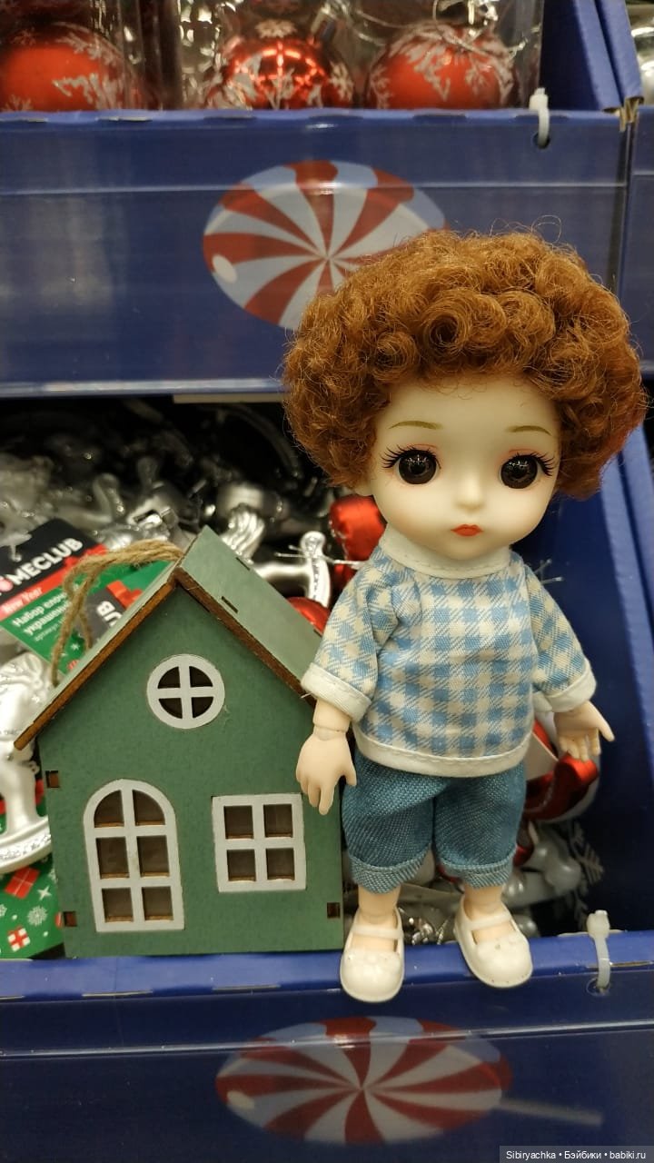 Василёк в поисках вкусного интересного к Новому году