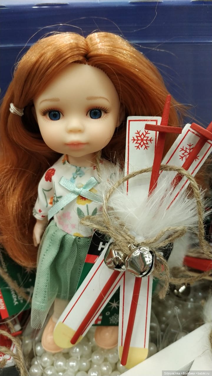 Лизонька и новогодние игрушки