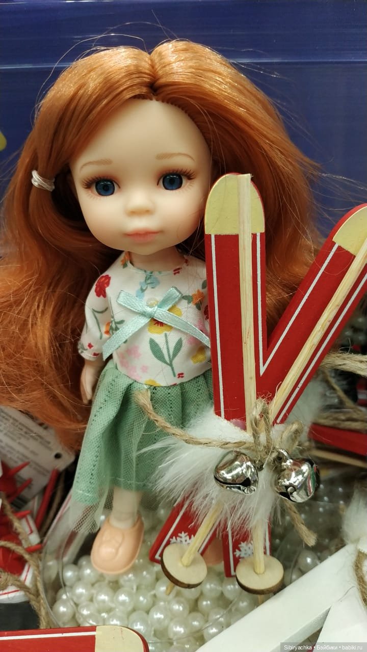 Лизонька и новогодние игрушки