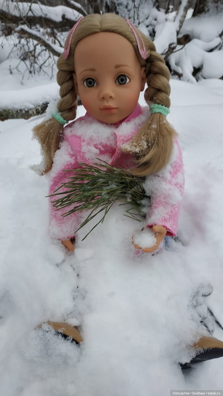 Первая прогулка Лизоньки в лесу (фото 9)