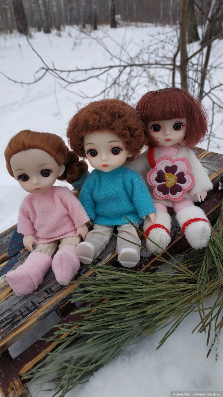 Первая прогулка Лизоньки в лесу (фото 7)