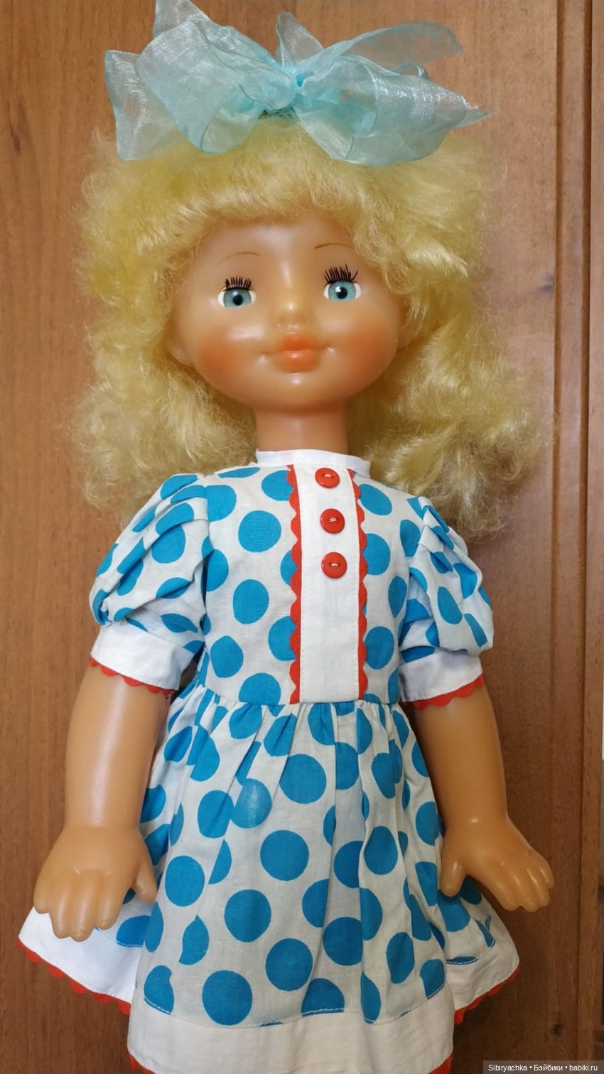 Белокурая красавица Лиля из Ворошиловграда (фото 7)