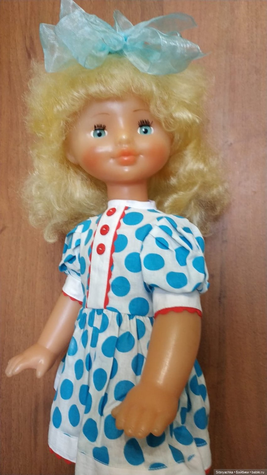 Белокурая красавица Лиля из Ворошиловграда (фото 10)