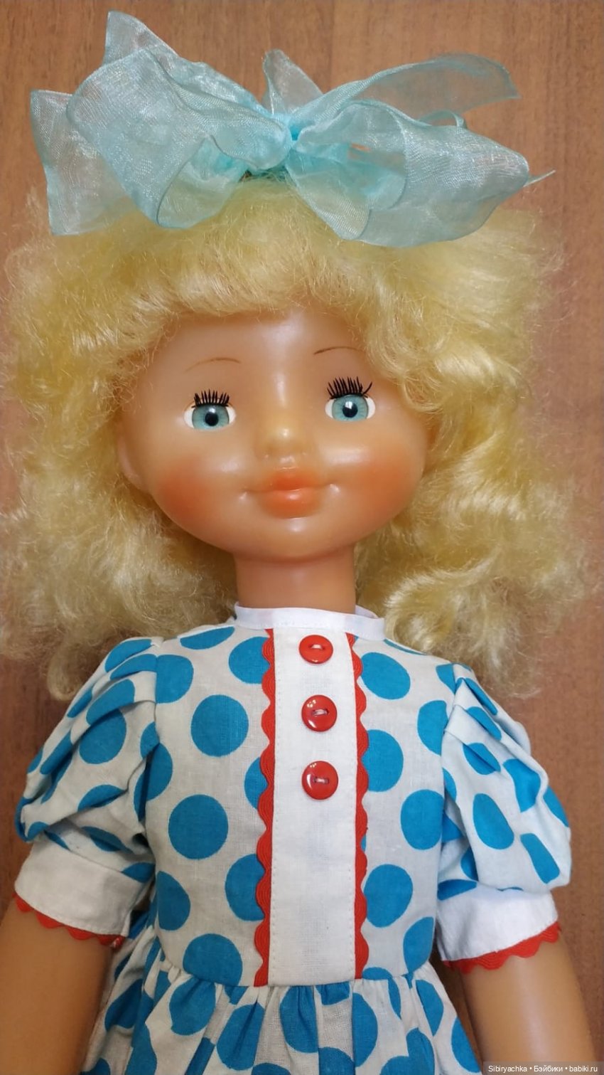 Белокурая красавица Лиля из Ворошиловграда (фото 8)