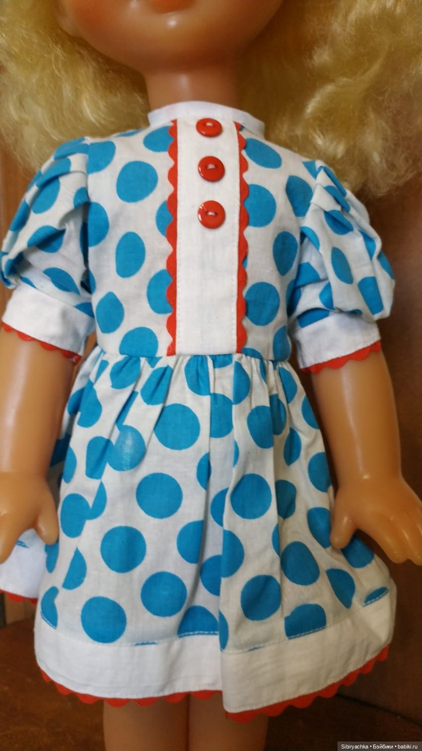 Белокурая красавица Лиля из Ворошиловграда