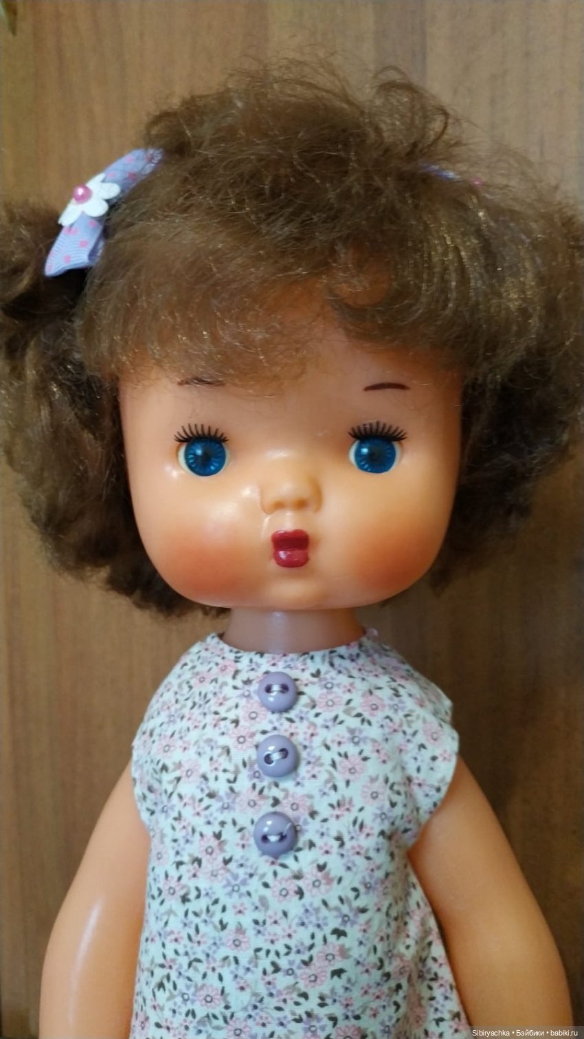 Серьёзная малышка Танечка (фото 2)