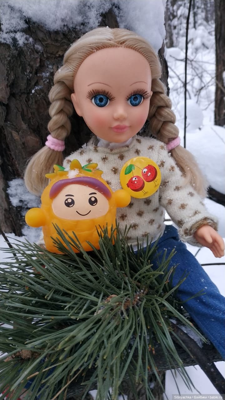 Как Настенька и Ананас Ананасович Сибирский в лесу гуляли